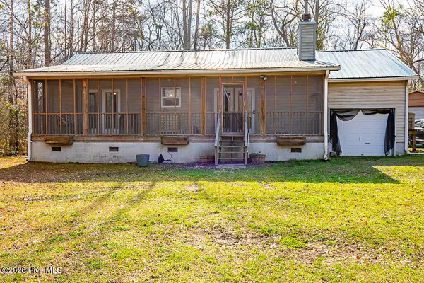 196 Pattie Lane, Maysville, NC 28555