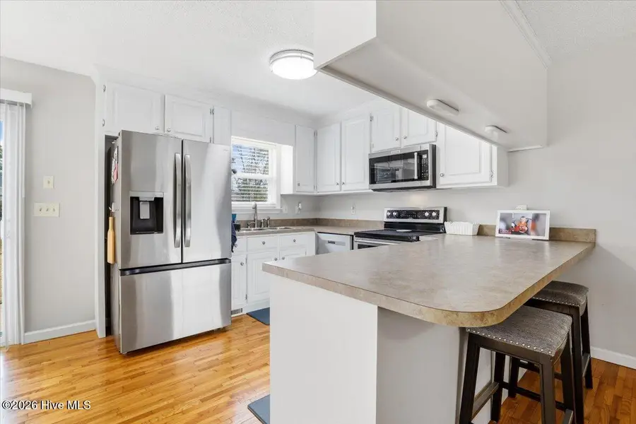 525 W Edwards Street, Princeton, NC 27569 - #3