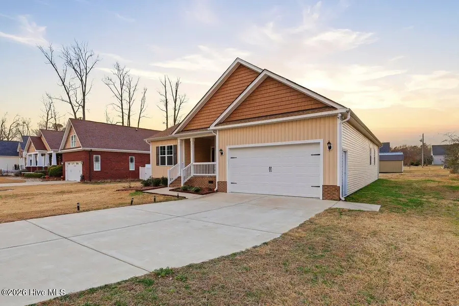 111 Oak Street, Pine Level, NC 27568 - #2