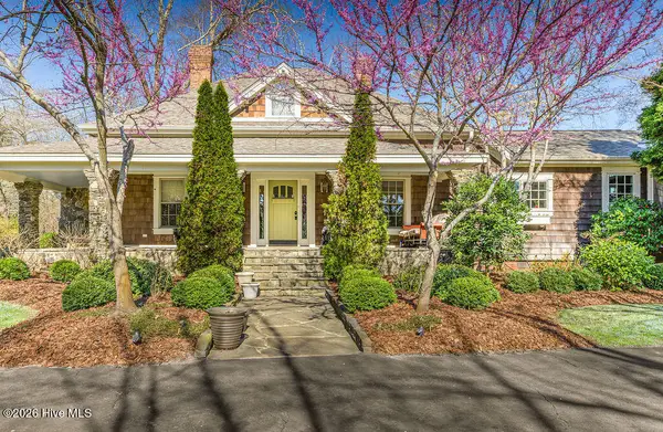 200 Cameron Avenue, Vass, NC 28394