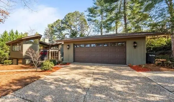 1 Lake Vista Lane, Pinehurst, NC 28374