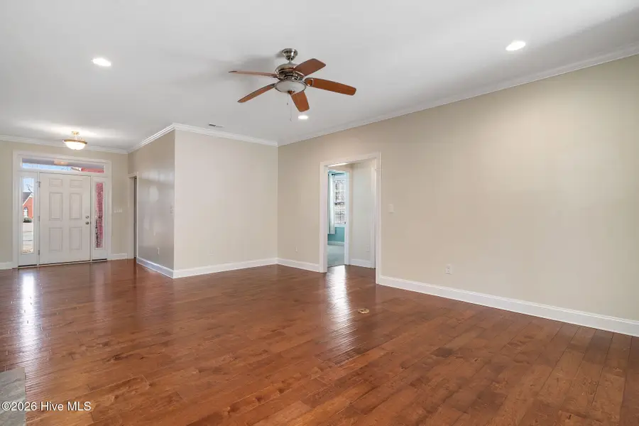 184 Candlewick Court, Wallace, NC 28466 - #3