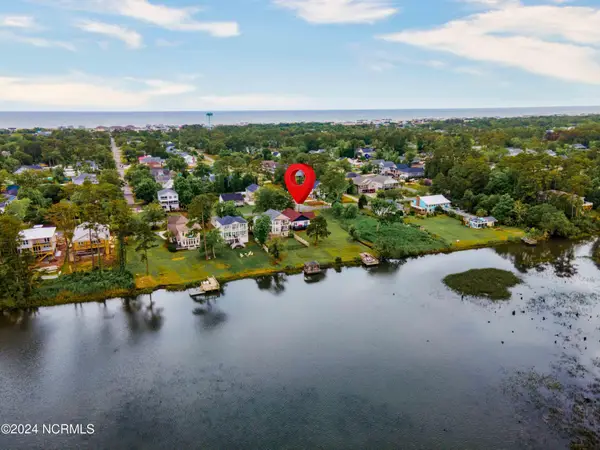 5802 E Yacht Drive, Oak Island, NC 28465