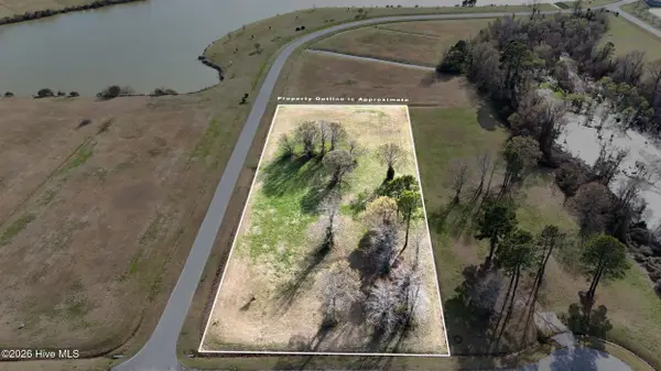 108 Royal Tern Way, Hertford, NC 27944