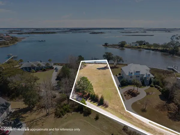 114 Elizabeth Way Court, Swansboro, NC 28584