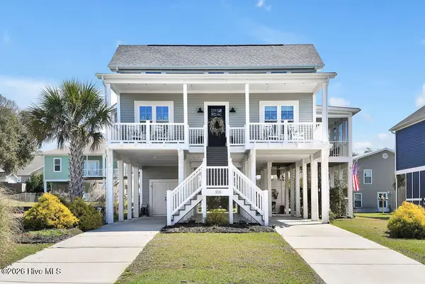 106 SE 40th Street, Oak Island, NC 28465