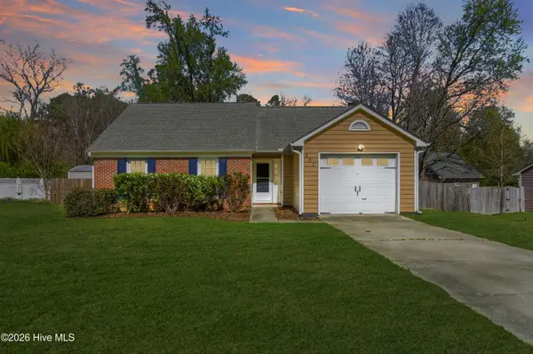 534 Shadowridge Road, Jacksonville, NC 28546