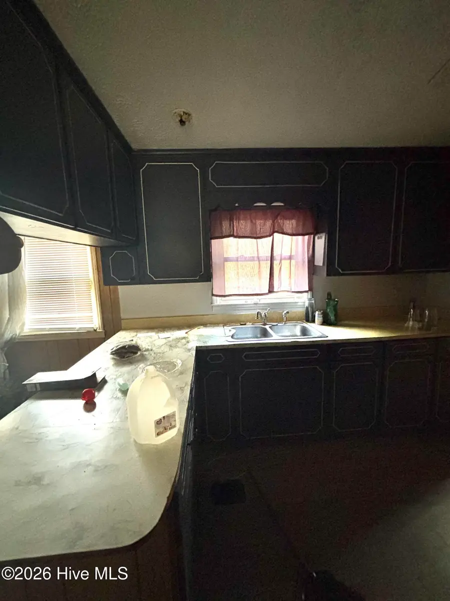 504 Beeler Avenue, Hamlet, NC 28345 - #3