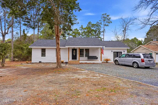 1361 Forest Lake Road, Southport, NC 28461