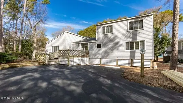 246 Oakleaf Drive, Pine Knoll Shores, NC 28512