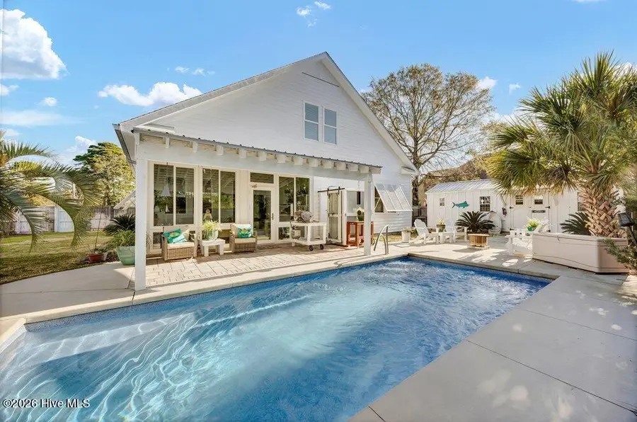 807 Atlanta Avenue, Carolina Beach, NC 28428 - #2