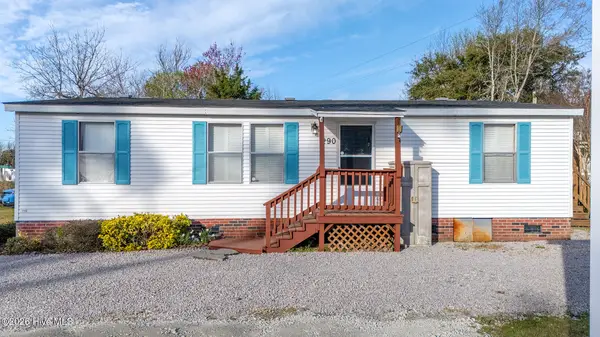 290 Broad Creek Loop Road, Newport, NC 28570