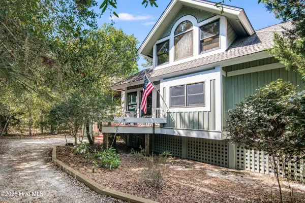 122 Edward Teach Wynd, Bald Head Island, NC 28461