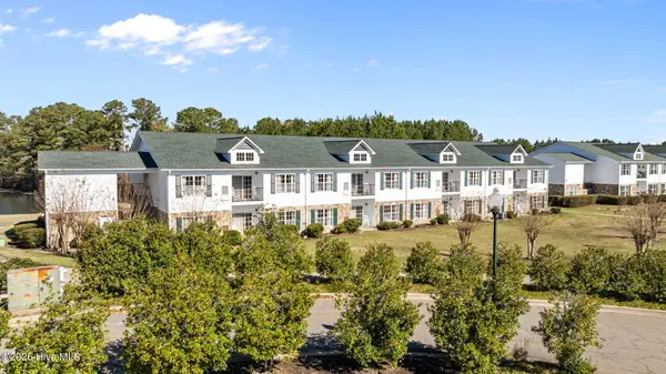 490 Little River Farm Boulevard #102a, Carthage, NC 28327