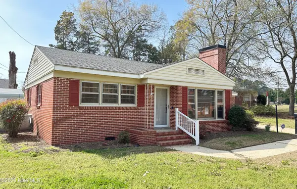 100 Wilson Street # A, Clinton, NC 28328