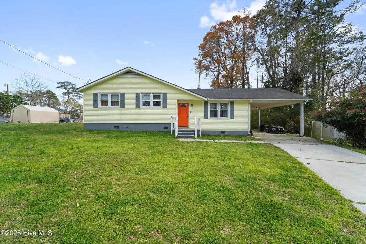 309 Woodhaven Drive, Jacksonville, NC 28540 - #1