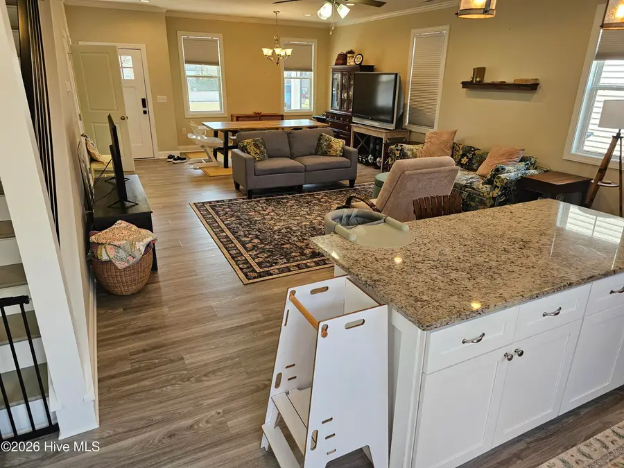 827 Fanning Street, Wilmington, NC 28401 - #3