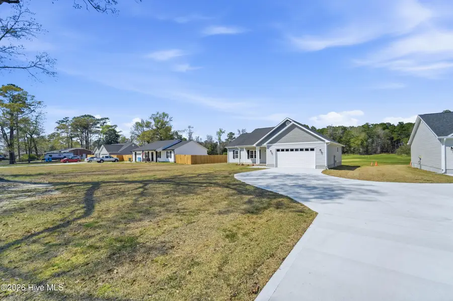 1992 Catherine Lake Road, Richlands, NC 28574 - #2