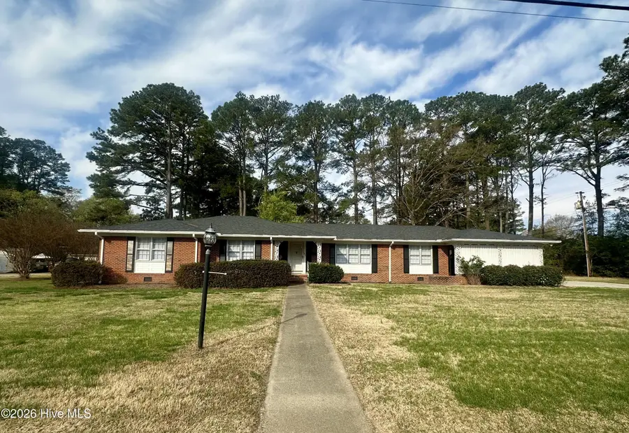 104 Springlake Drive, Murfreesboro, NC 27855 - #2