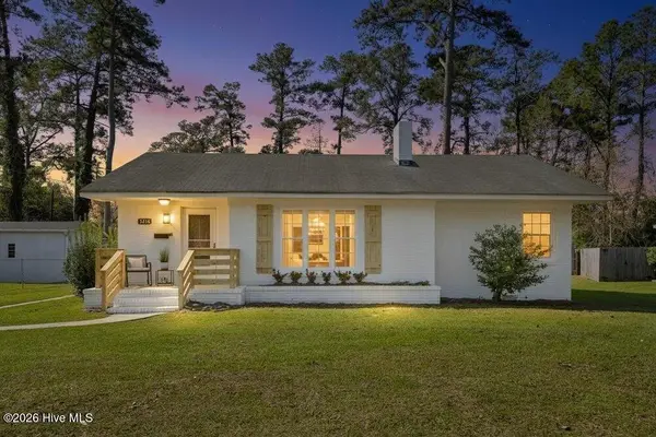 3416 Wilshire Boulevard, Wilmington, NC 28403