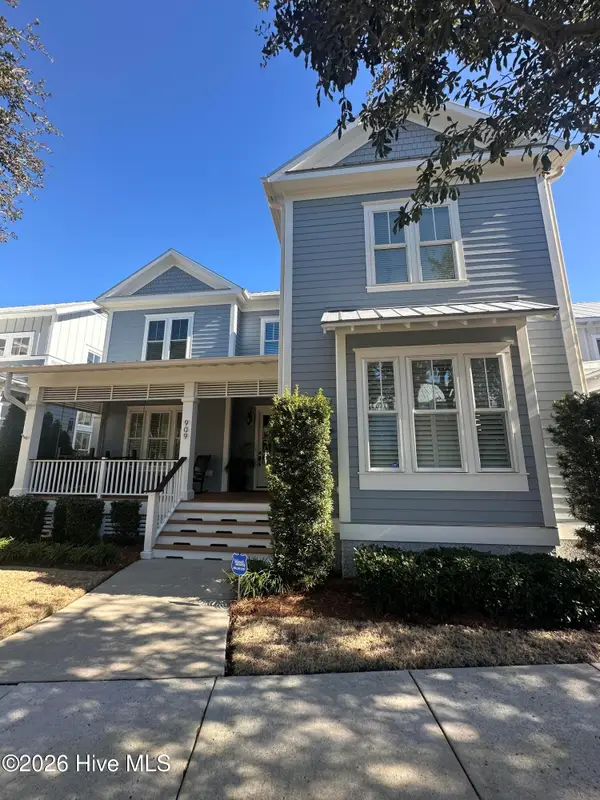 909 Mound Battery Road, Wilmington, NC 28403