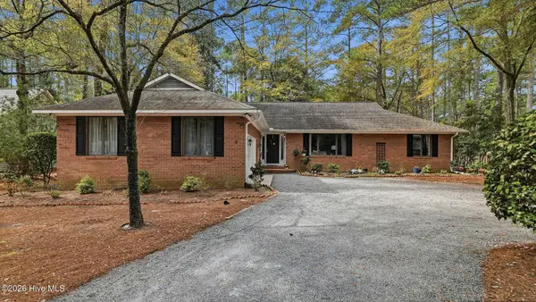 55 Westchester Circle, Pinehurst, NC 28374