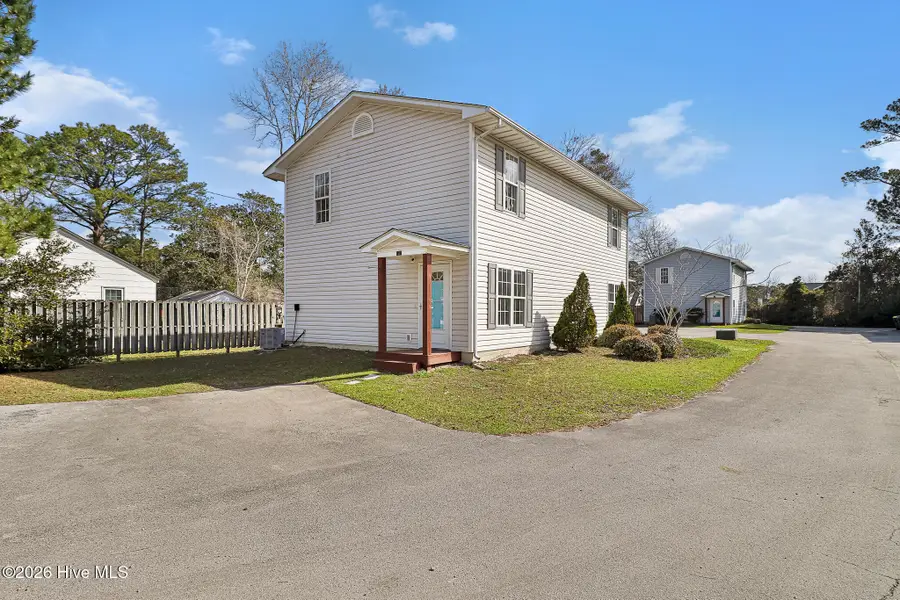 101 & 301 Johns Way, Newport, NC 28570 - #2