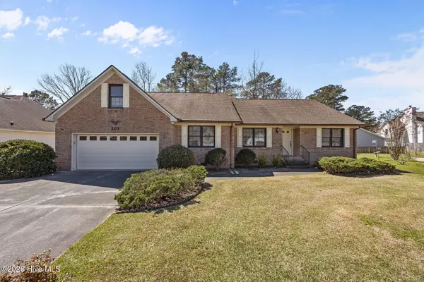203 Mahaffey Court, New Bern, NC 28560