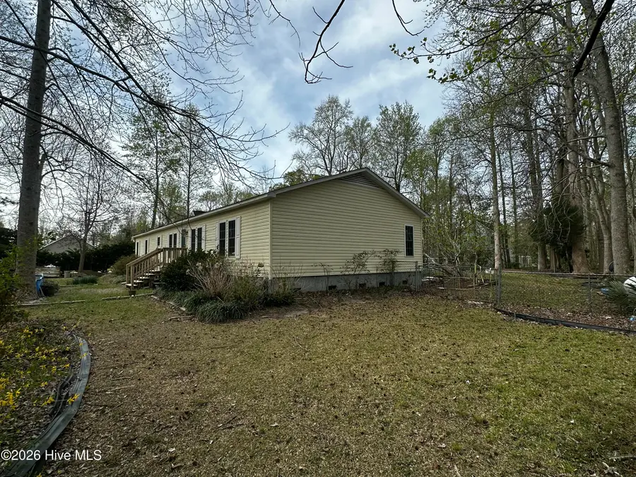 209 Old Ironsides Road, Newport, NC 28570 - #2