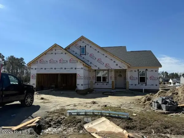 826 Hidden Bridge Road, Jacksonville, NC 28546