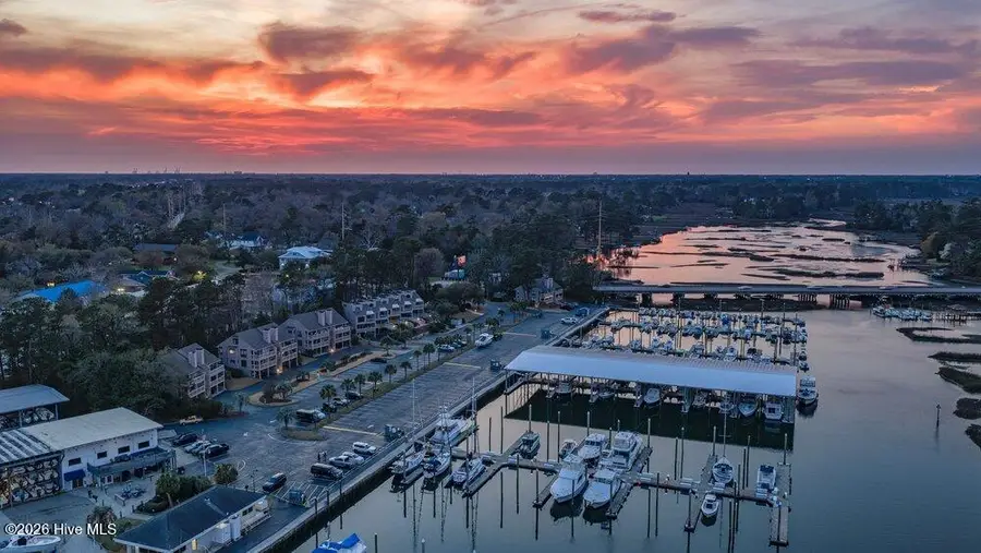 6338 Oleander Drive #Apt 15, Wilmington, NC 28403 - #2