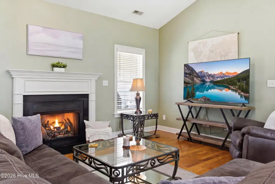 123 Mom Lane, New Bern, NC 28562 - #2