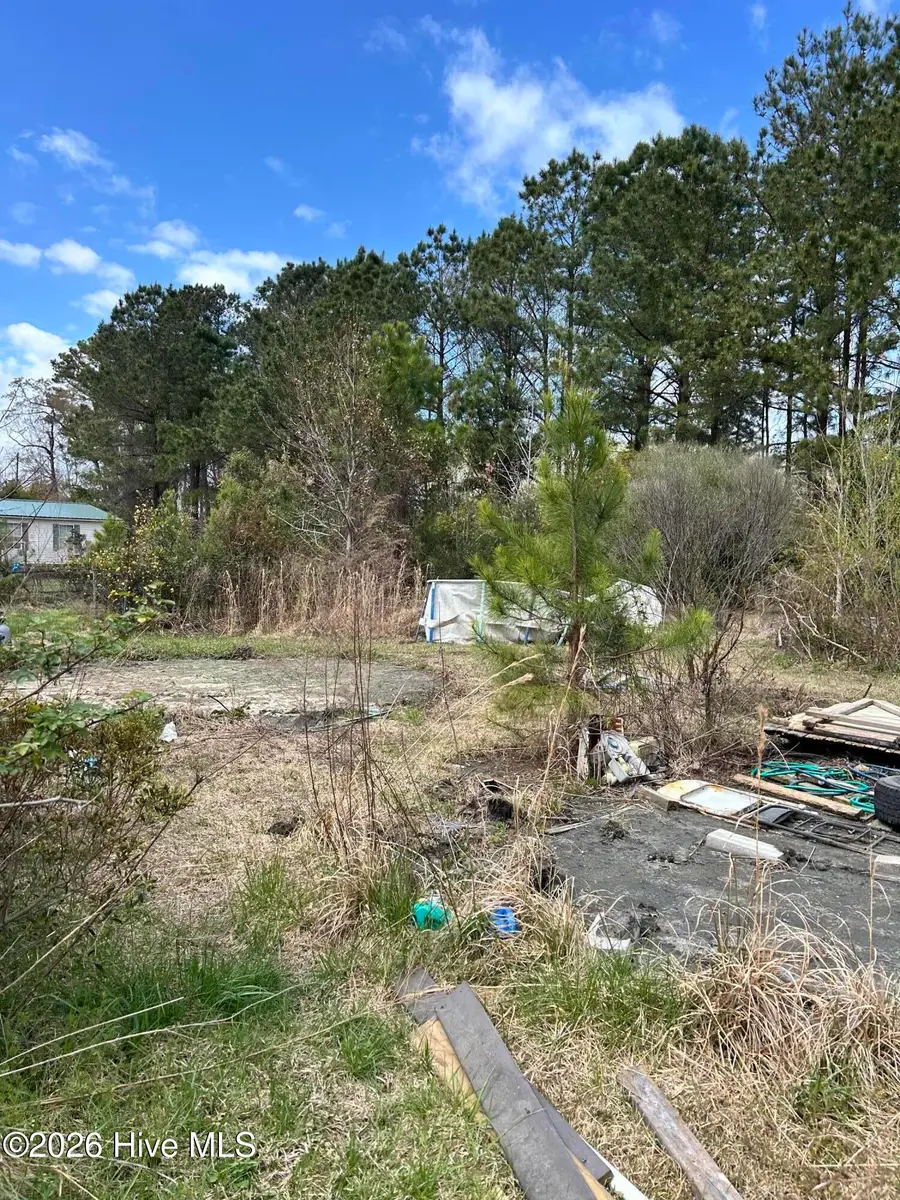 611 Maynard Boulevard, Jacksonville, NC 28546 - #3