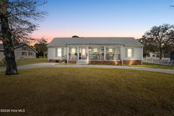 219 Shoreline Drive E, Sunset Beach, NC 28468