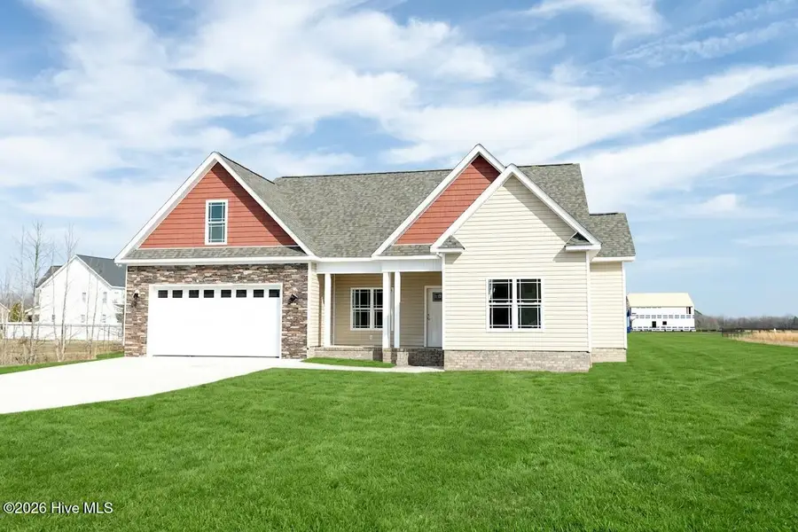 2699 Whitaker Glen Drive, Farmville, NC 27828 - #2