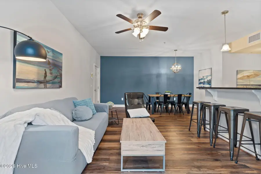 123 Covil Avenue #Unit 301, Wilmington, NC 28403 - #3