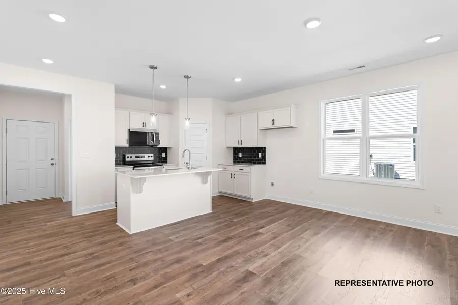 45 W Coulter Court, Selma, NC 27576 - #2
