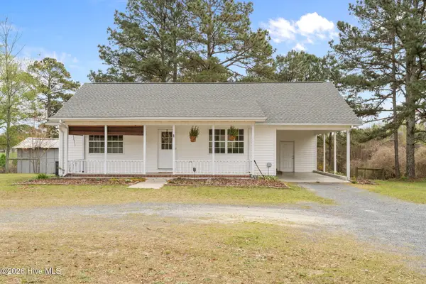 343 Carthage Road, West End, NC 27376