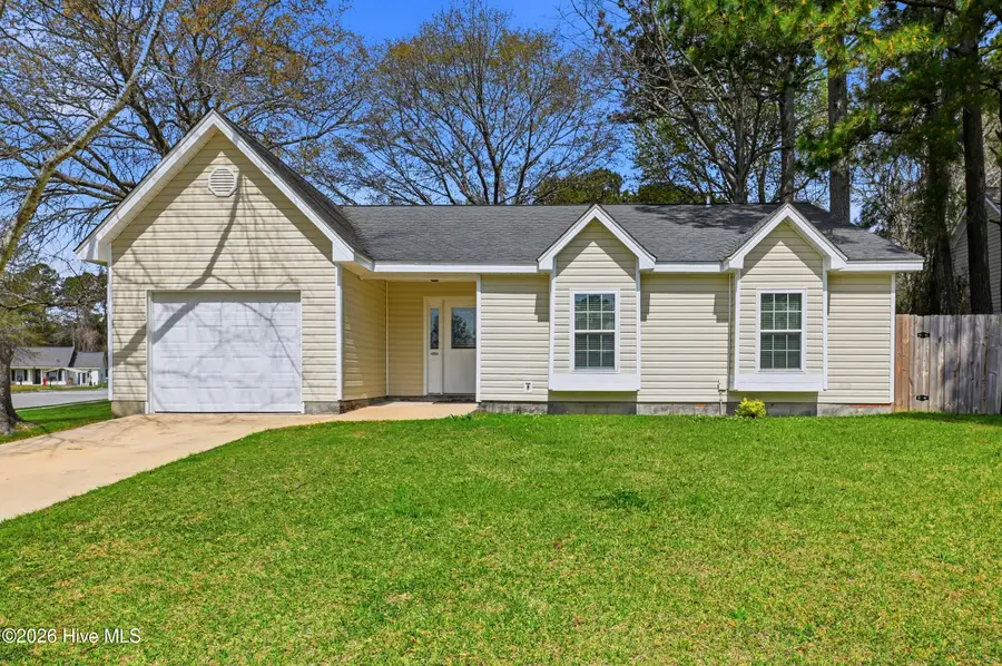 101 Cottonwood Court, Jacksonville, NC 28546 - #2