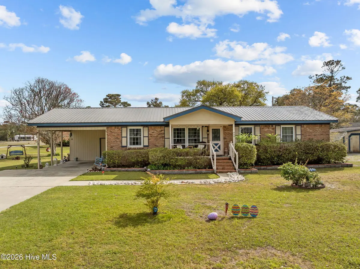 458 Bayview Drive, Harkers Island, NC 28531 - #1