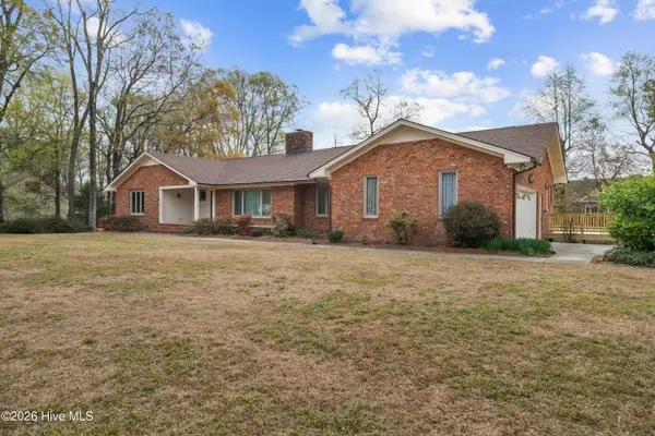 4318 Country Club Drive N, Wilson, NC 27896