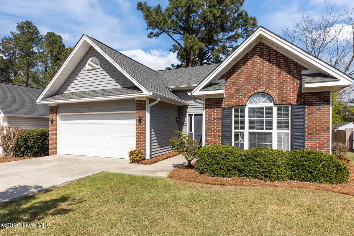 112 Kensington Way, Aberdeen, NC 28315 - #1