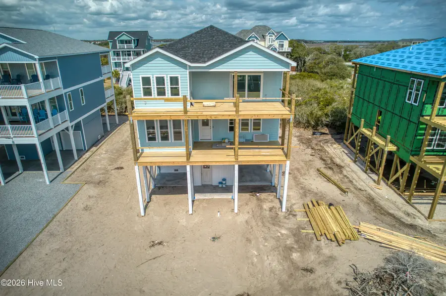 24 Porpoise Place, North Topsail Beach, NC 28460 - #2