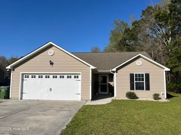 135 Chadwick Acres Road, Sneads Ferry, NC 28460