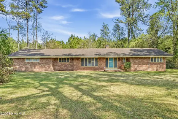 4009 Cedar Creek Road, Fayetteville, NC 28312