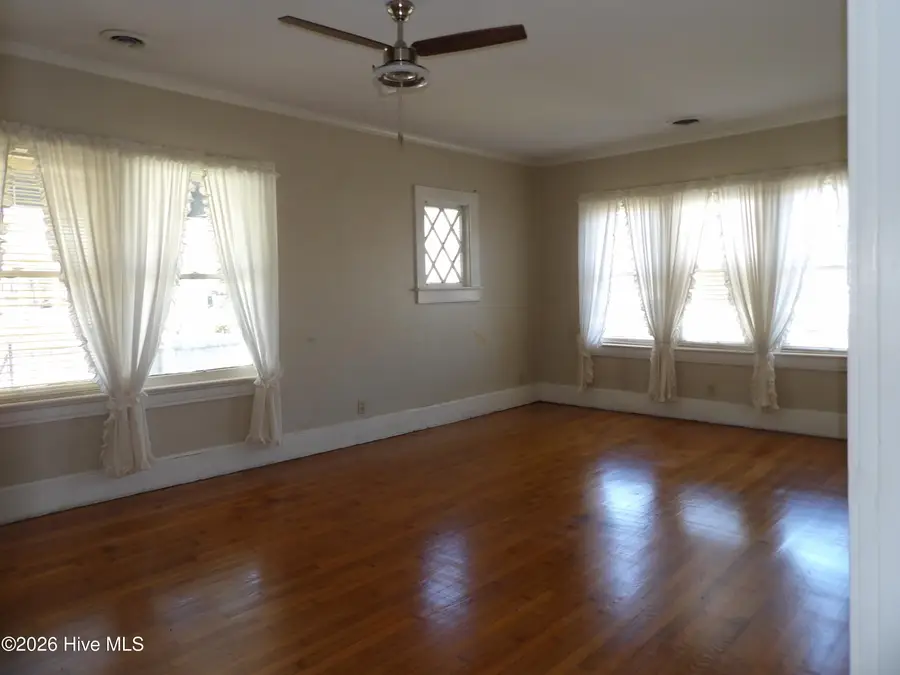 201 E Thompson Avenue, Stantonsburg, NC 27883 - #2