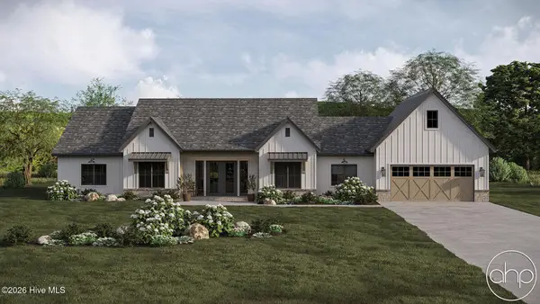 225 Maple Creek Drive, Wallace, NC 28466