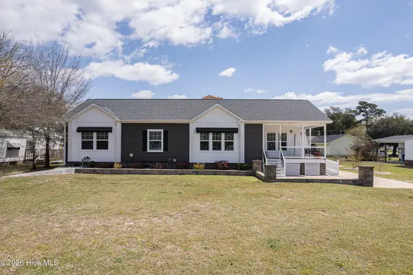 125 Lejeune Road, Cape Carteret, NC 28584
