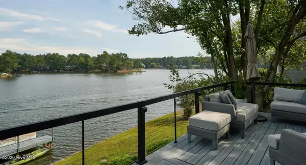 4 Westlake Pointe Drive, Pinehurst, NC 28374