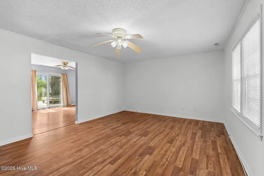 107 Royal Court, Jacksonville, NC 28546 - #2